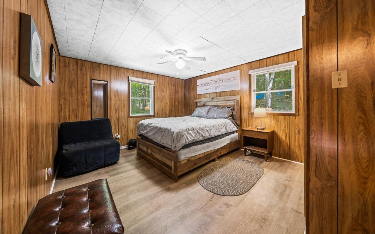 Cottage Binx Bracebridge Exterior foto