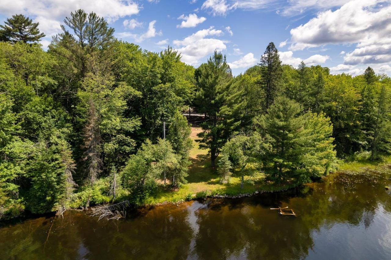 Cottage Binx Bracebridge Exterior foto